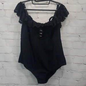 Torrid Curve Black Lace Hook & Eye Bodysuit Size 1